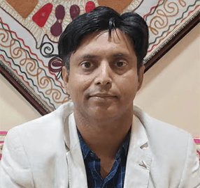 Dr. Rakesh Kumar
